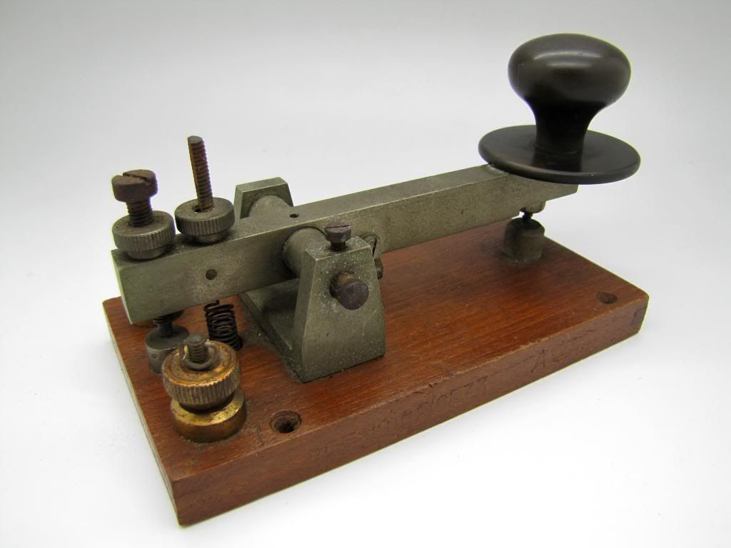 VINTAGE MORSE CODE KEY MILITARY MORSECODE KEYER RADIO EQUIPMENT ...